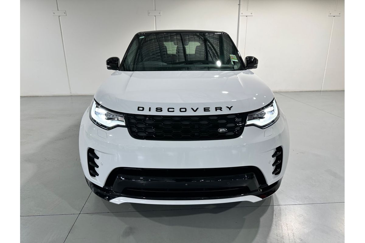2024 Land Rover Discovery D300 Dynamic SE Series 5