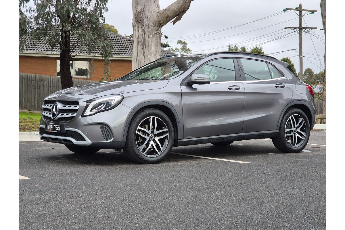 2017 Mercedes Benz GLA-Class GLA180 X156