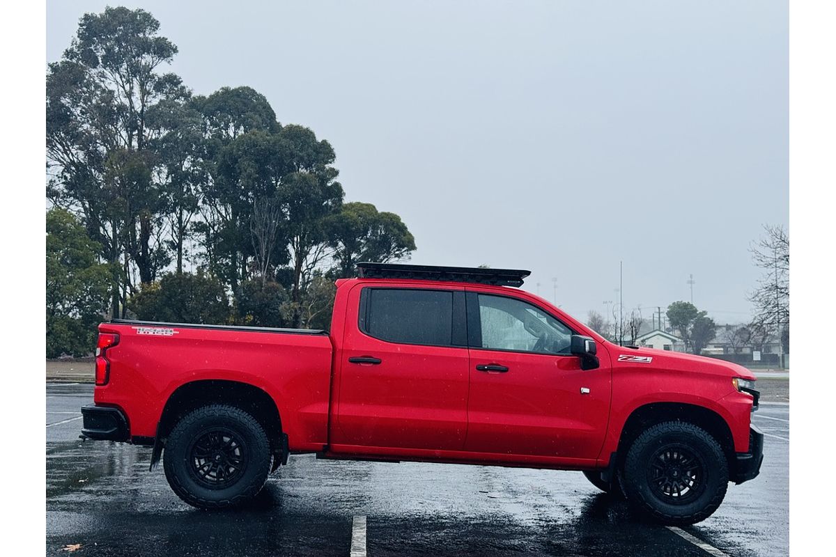 2021 Chevrolet SILVERADO 1500 LT Trail Boss T1 4X4