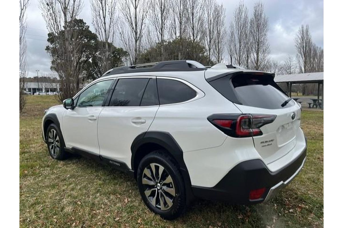 2024 Subaru Outback AWD Touring 6GEN