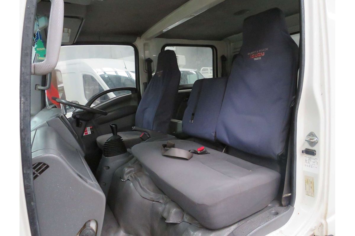 2012 Isuzu N Series NPR 300