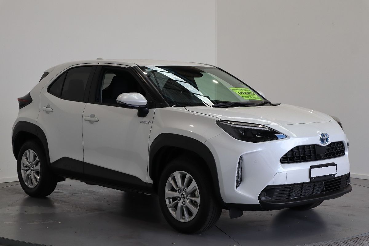 2022 Toyota Yaris Cross Hybrid GX 1.5L Hatch002 4093280A0