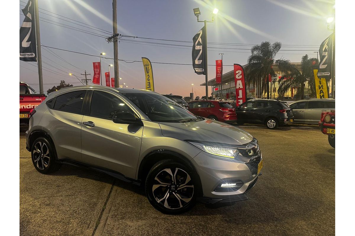 2018 Honda HR-V RS