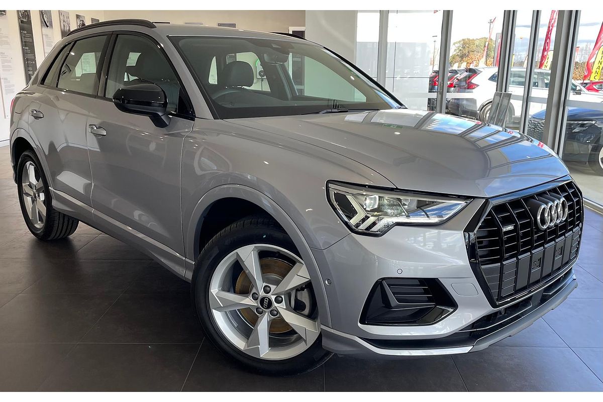 2024 Audi Q3 40 TFSI F3