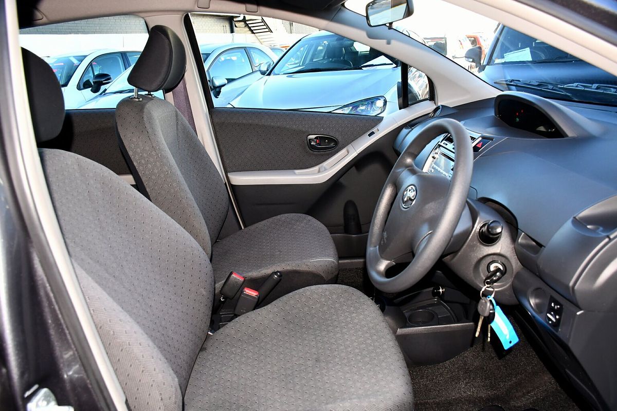 2010 Toyota Yaris YR NCP90R MY10