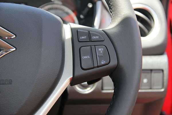 2024 Suzuki Vitara LY Series II