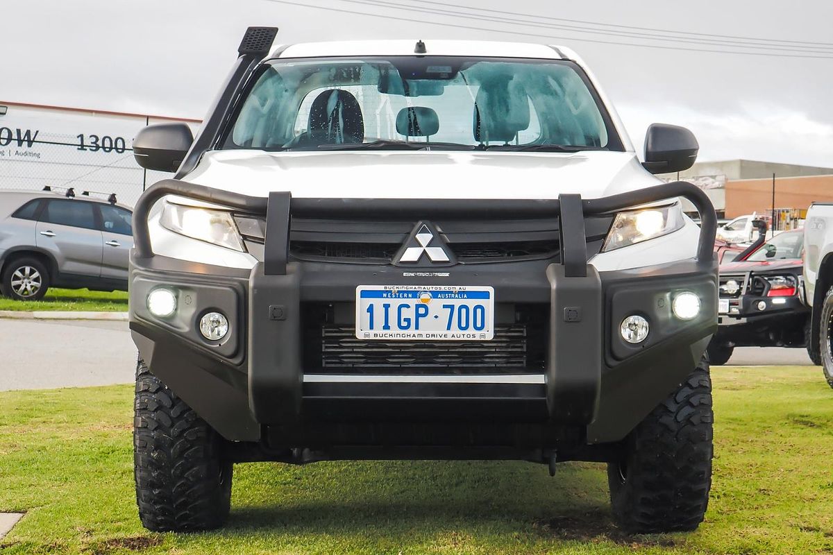 2020 Mitsubishi Triton GLX+ MR 4X4