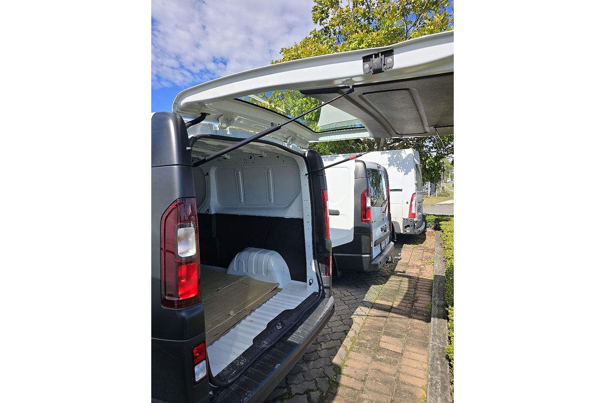 2023 Renault Trafic Pro X82