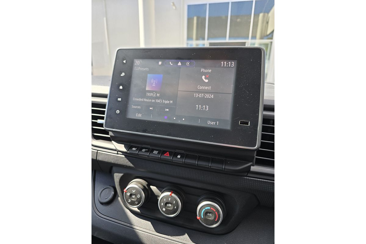 2023 Renault Trafic Pro X82