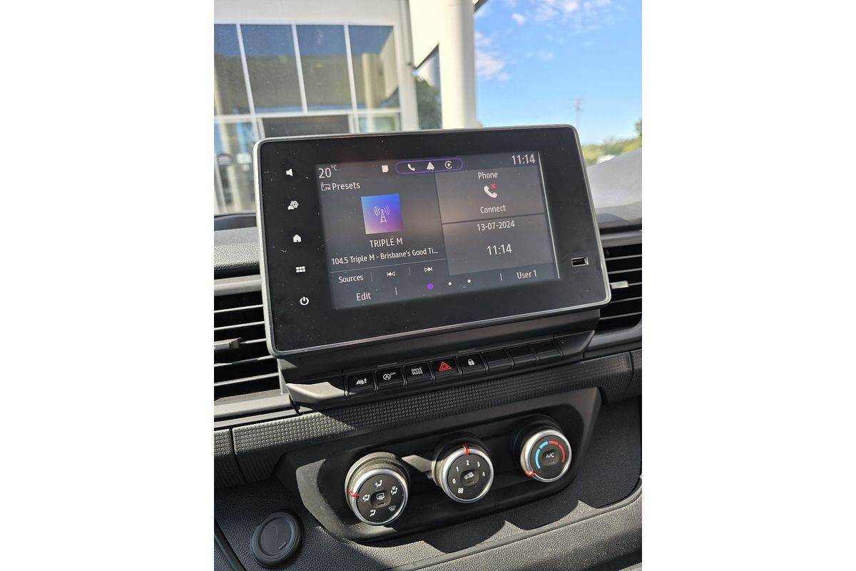 2023 Renault Trafic Pro X82