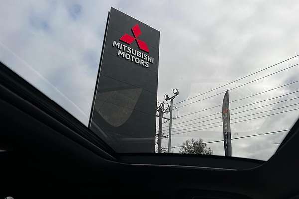 2024 Mitsubishi Eclipse Cross Exceed YB