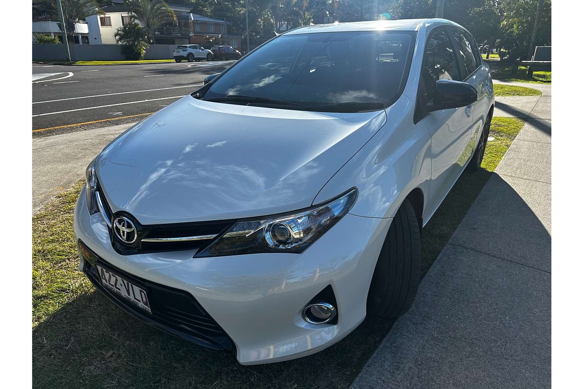 2014 Toyota Corolla ZR S-CVT ZRE172R