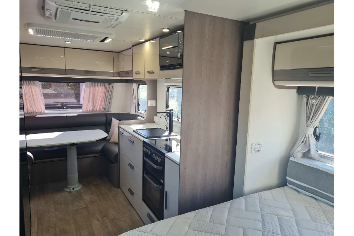 2022 Jayco SILVERLINE CARAVAN 21.65-3.OB.SL-MY22