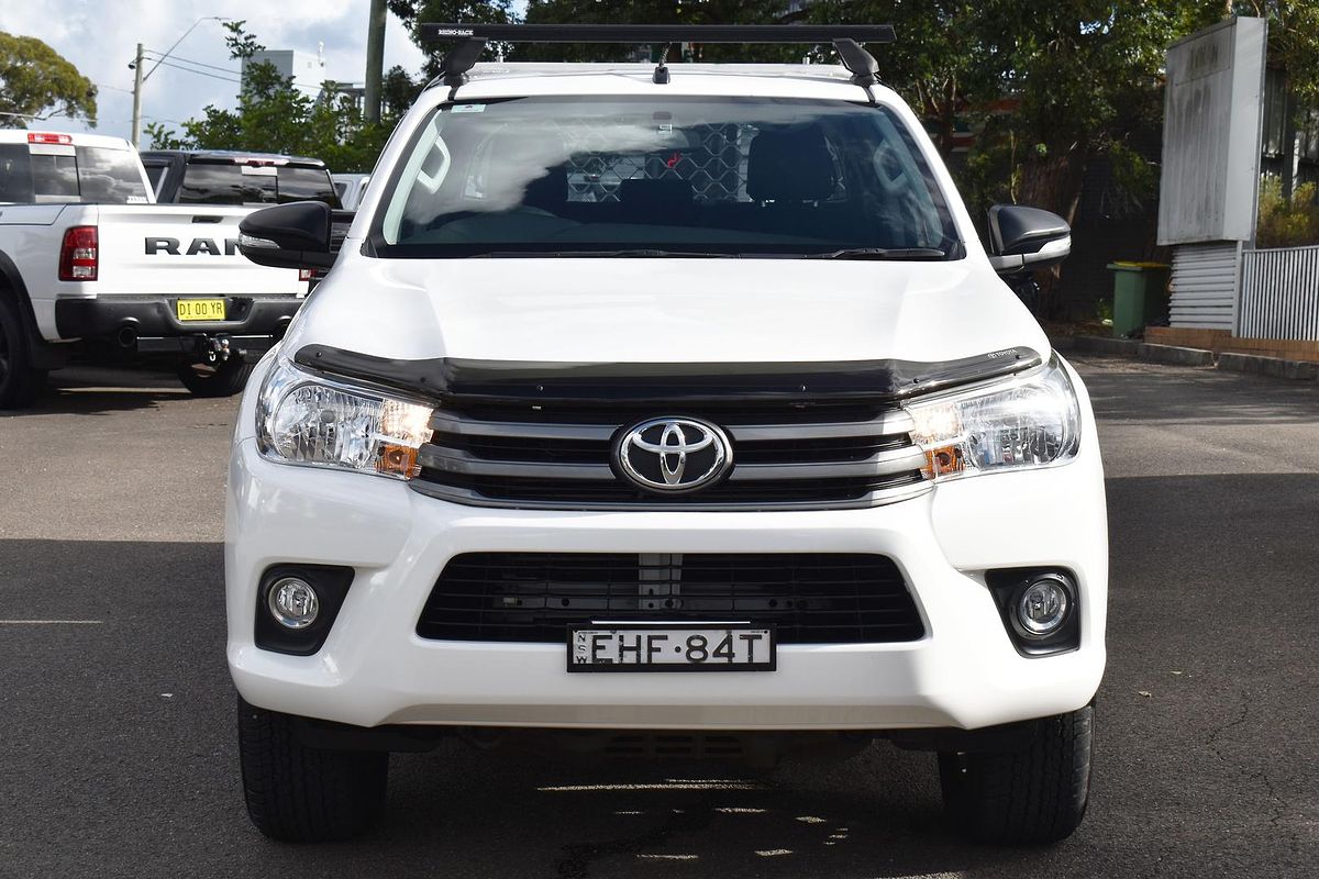 2017 Toyota Hilux SR GUN126R 4X4