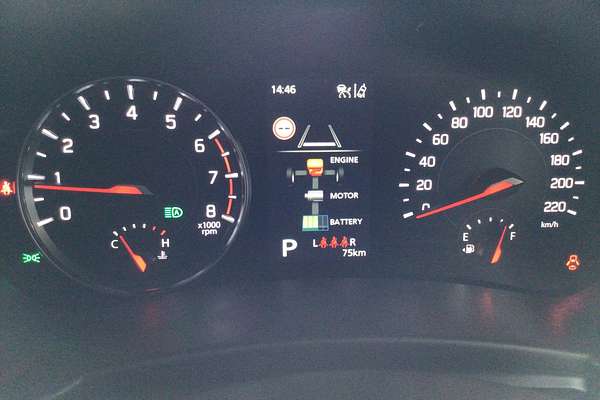 2024 Suzuki Swift Hybrid Plus UZ