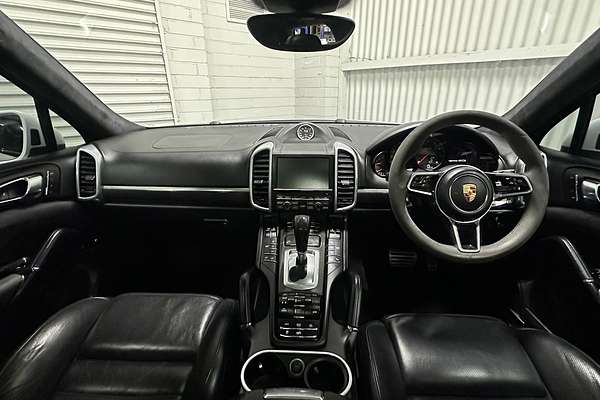 2015 Porsche Cayenne GTS 92A