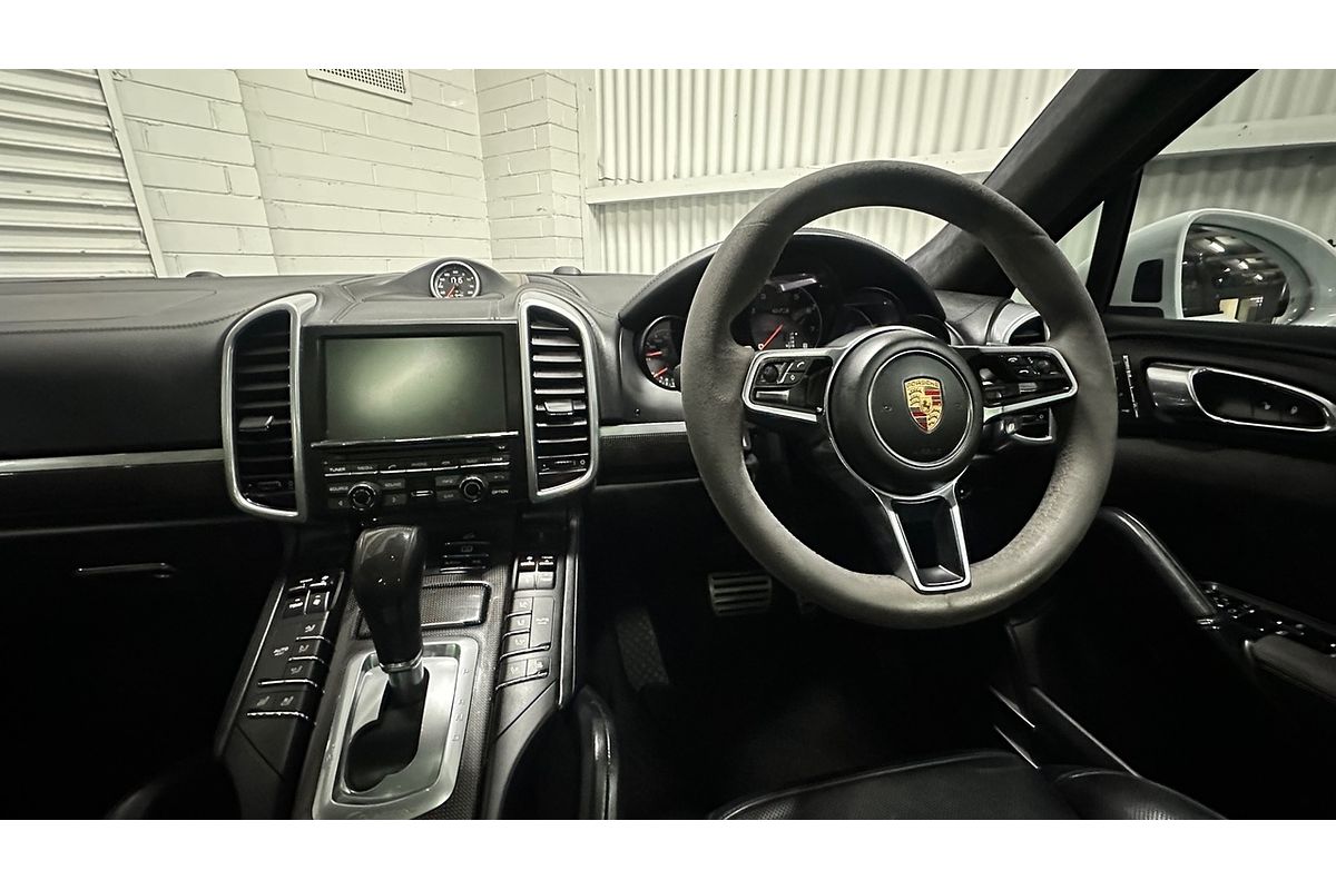 2015 Porsche Cayenne GTS 92A
