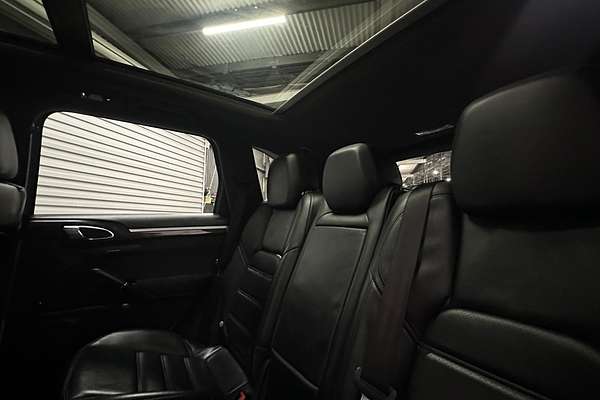 2015 Porsche Cayenne GTS 92A