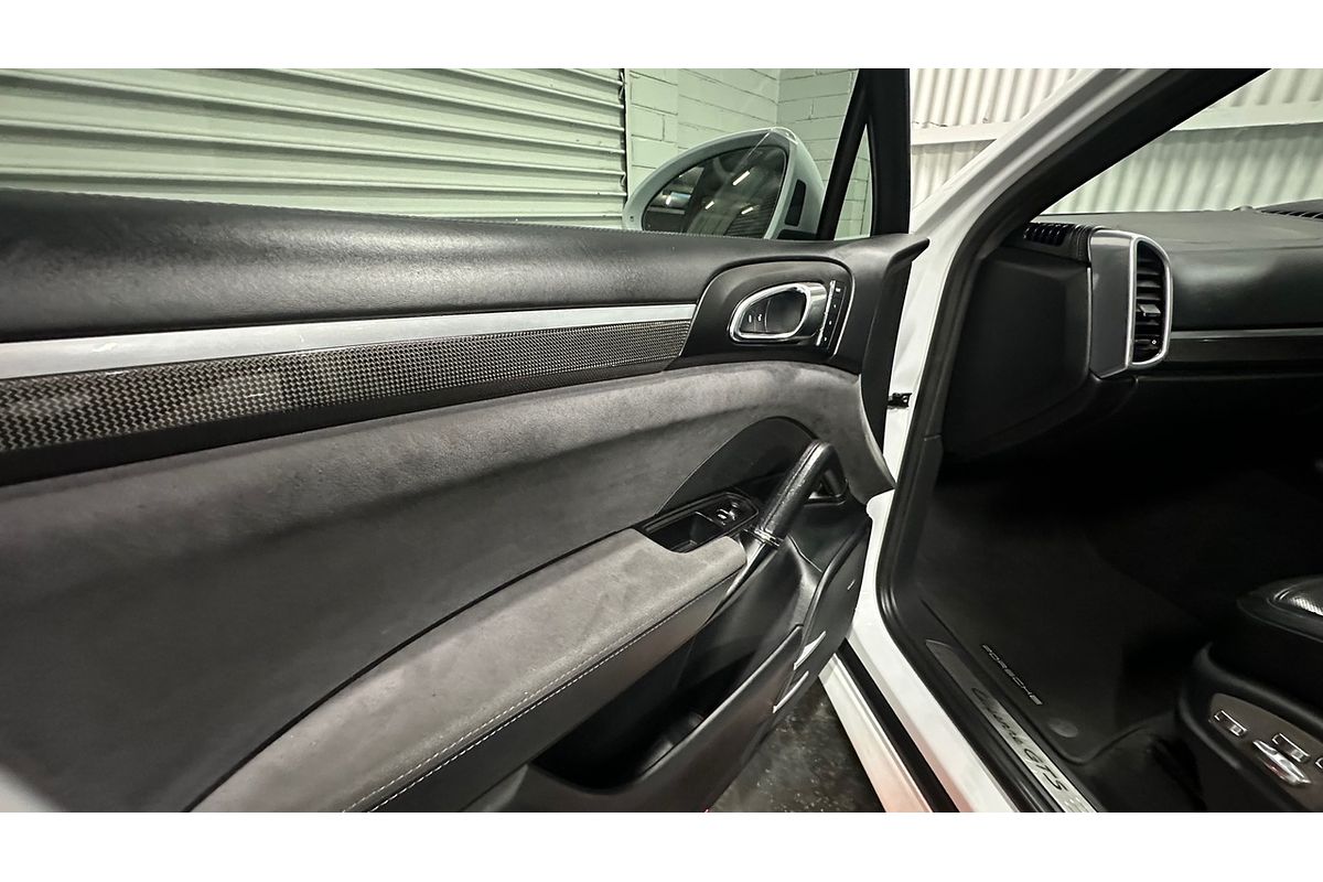 2015 Porsche Cayenne GTS 92A