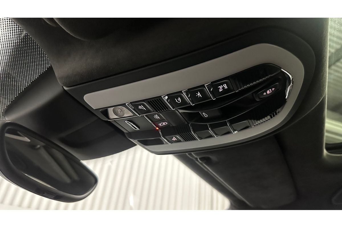 2015 Porsche Cayenne GTS 92A