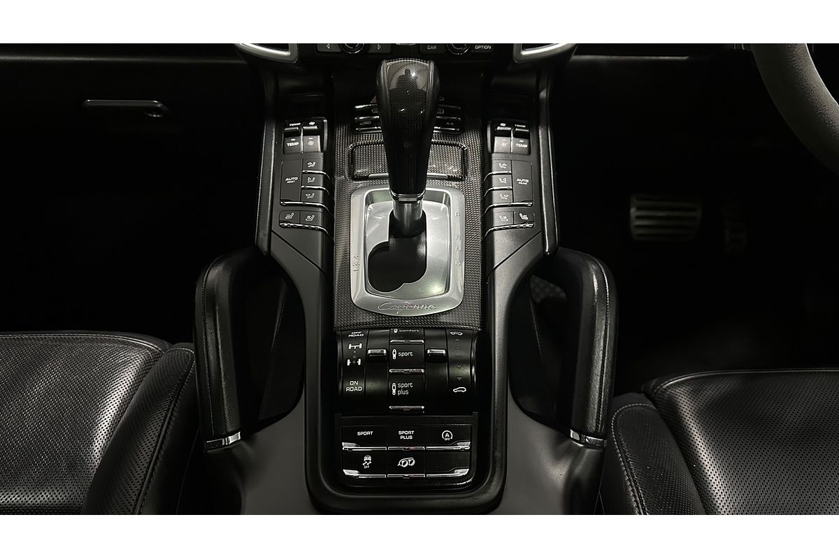 2015 Porsche Cayenne GTS 92A