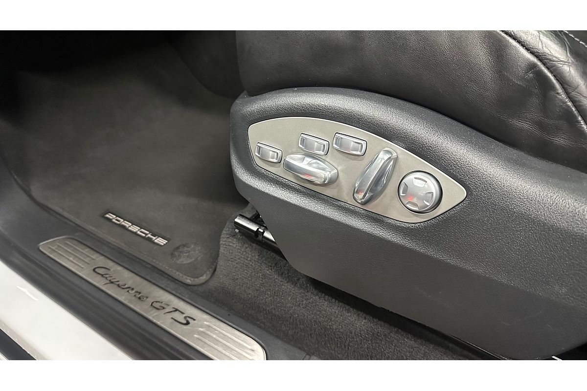 2015 Porsche Cayenne GTS 92A