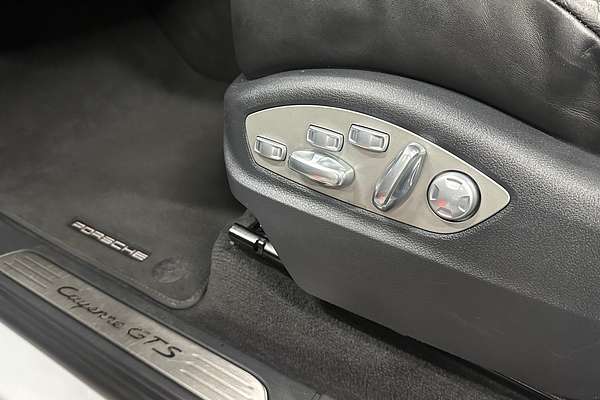 2015 Porsche Cayenne GTS 92A