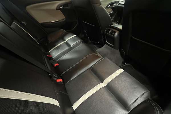 2016 Holden Calais  VF Series II
