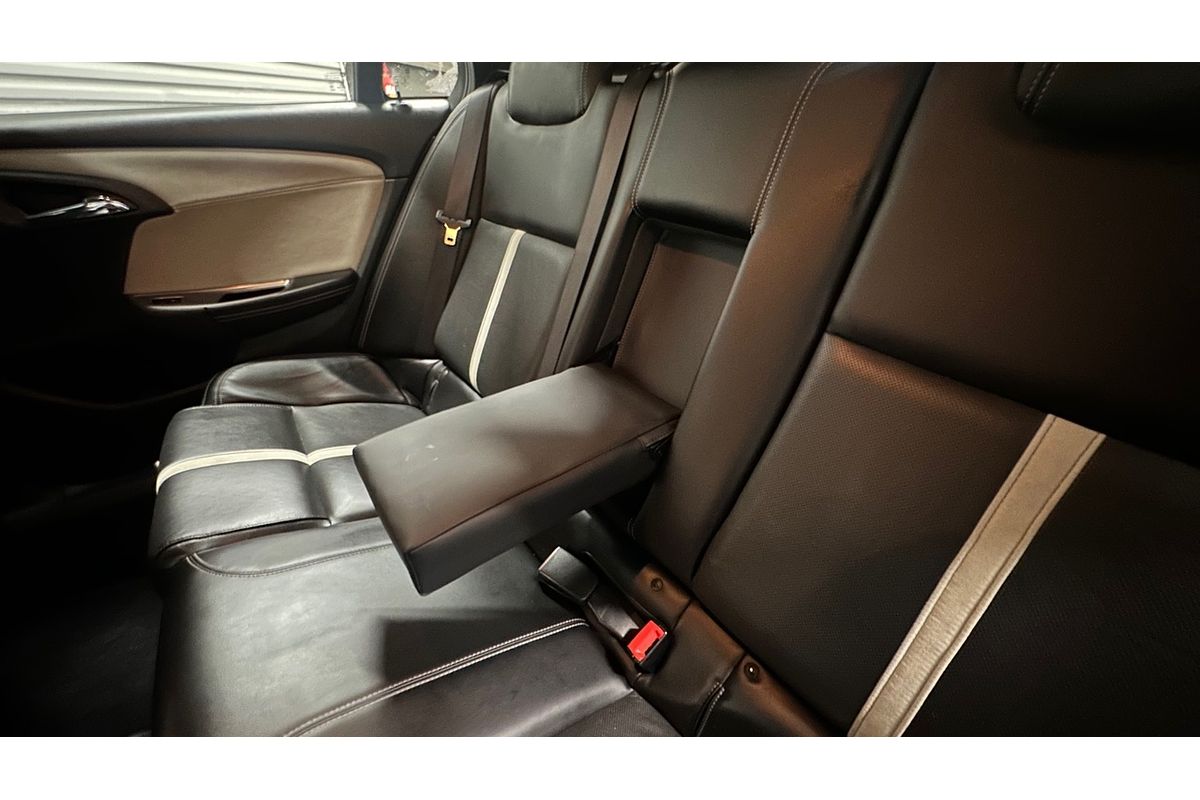 2016 Holden Calais  VF Series II