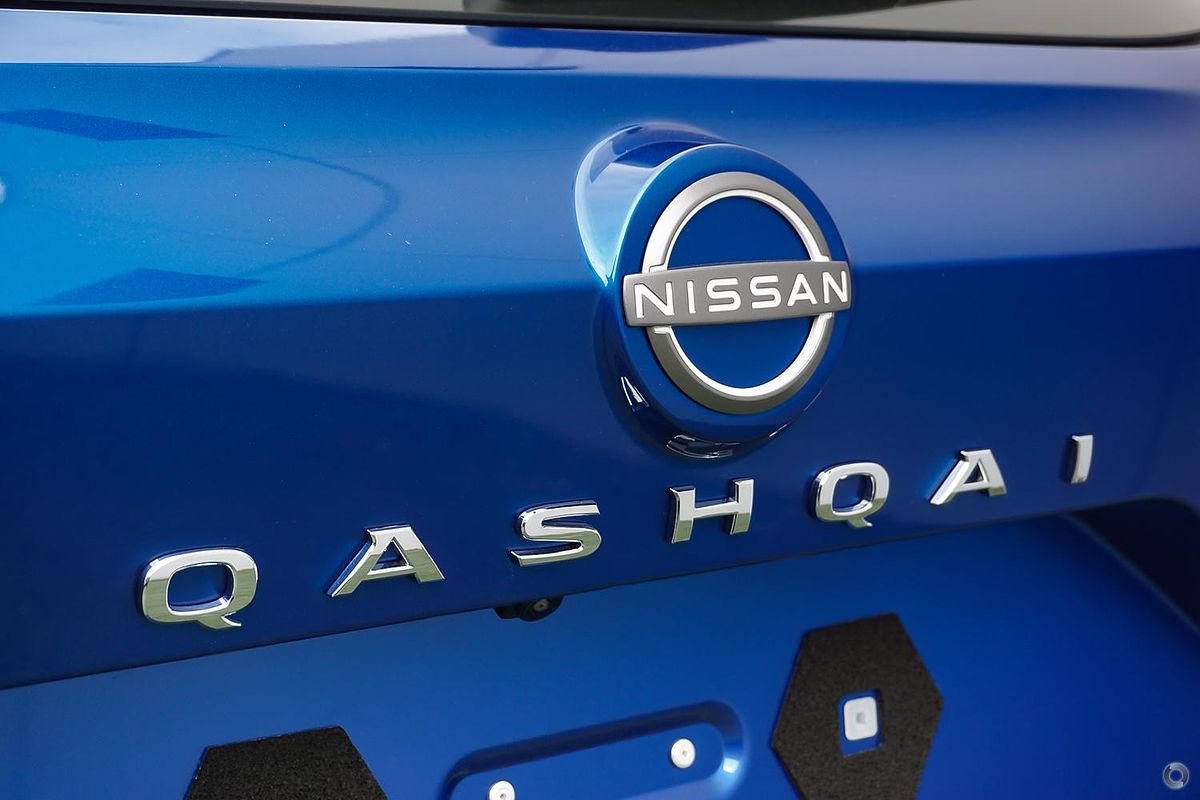 2024 Nissan QASHQAI ST+ J12