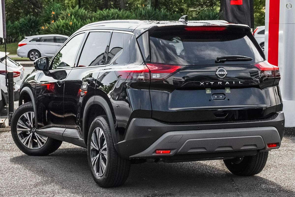 2024 Nissan X-TRAIL ST-L T33