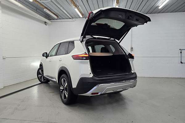 2024 Nissan X-TRAIL Ti-L T33