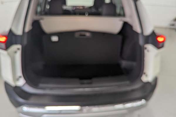 2024 Nissan X-TRAIL Ti-L T33