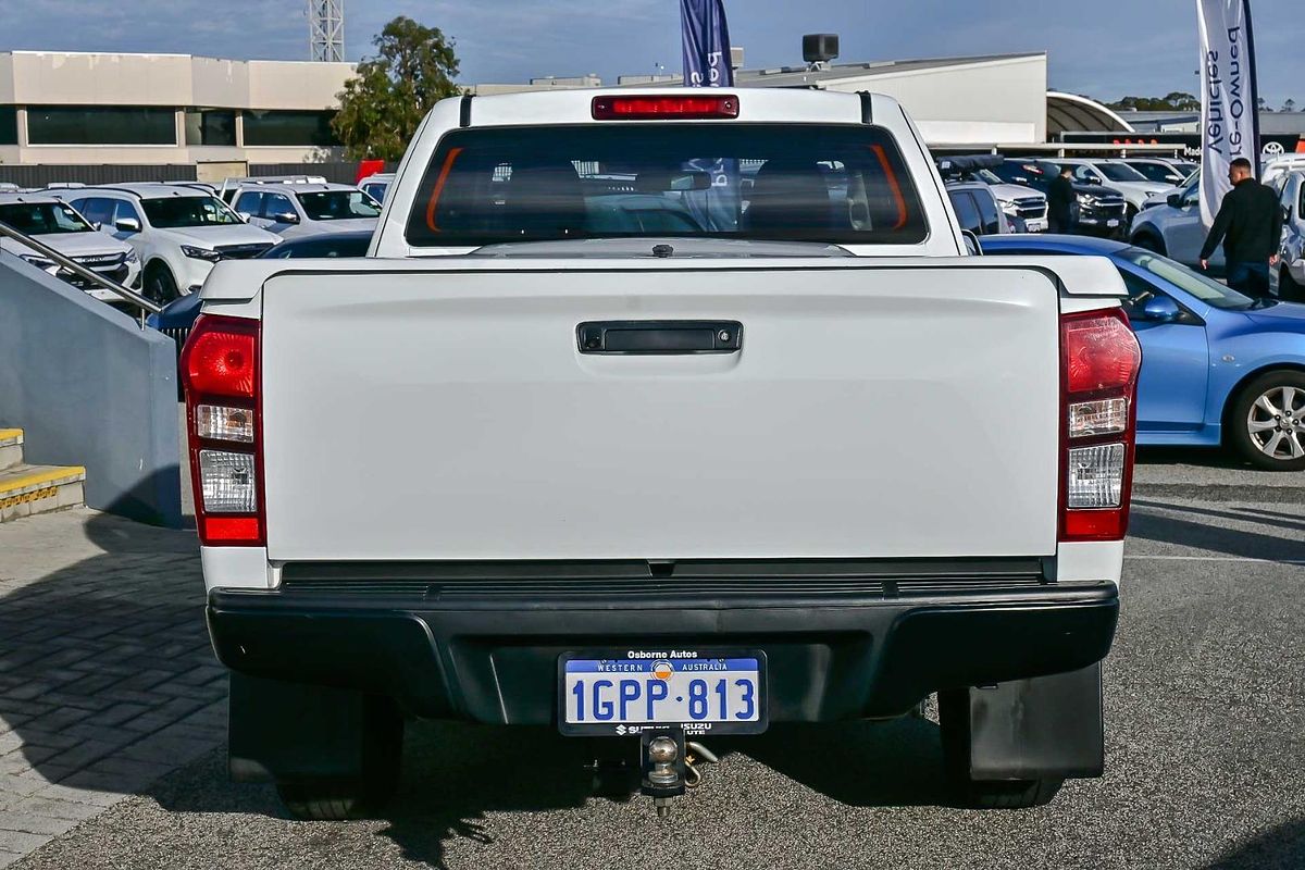 2018 Isuzu D-MAX SX High Ride Rear Wheel Drive