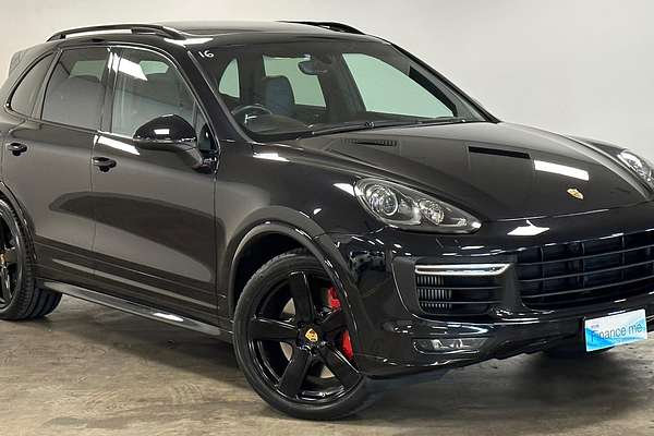 2017 Porsche Cayenne GTS 92A