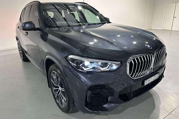 2022 BMW X5 xDrive30d M Sport G05