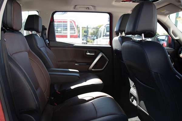 2023 Mahindra Scorpio Z8