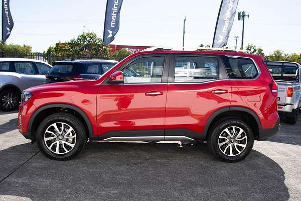 2023 Mahindra Scorpio Z8