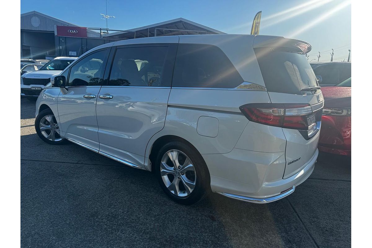 2017 Honda Odyssey VTi 5th Gen