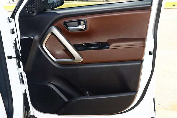 2023 Mahindra Scorpio Z8L