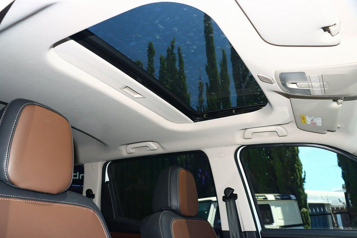 2023 Mahindra Scorpio Z8L