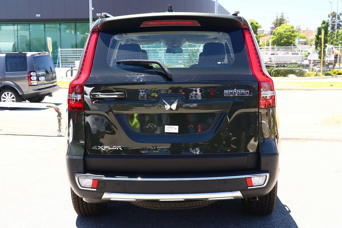 2023 Mahindra Scorpio Z8