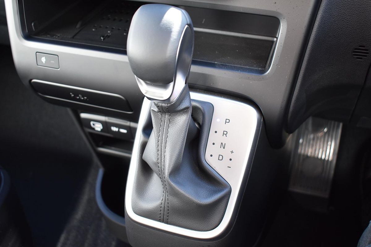 2024 Hyundai STARIA LOAD US4.V3