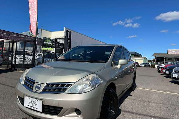 2012 Nissan Tiida ST C11 S3