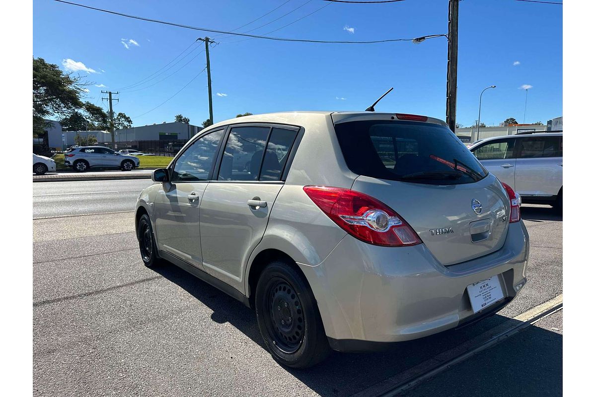 2012 Nissan Tiida ST C11 S3