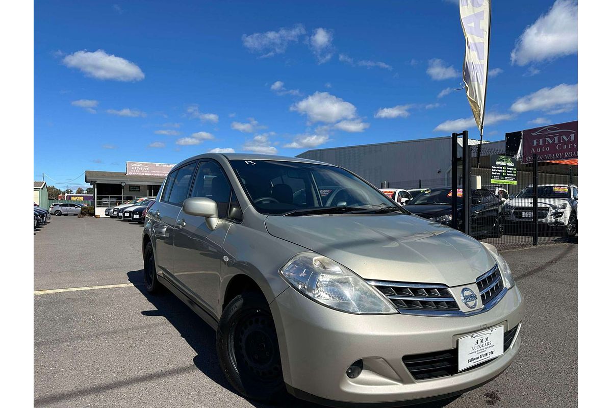 2012 Nissan Tiida ST C11 S3