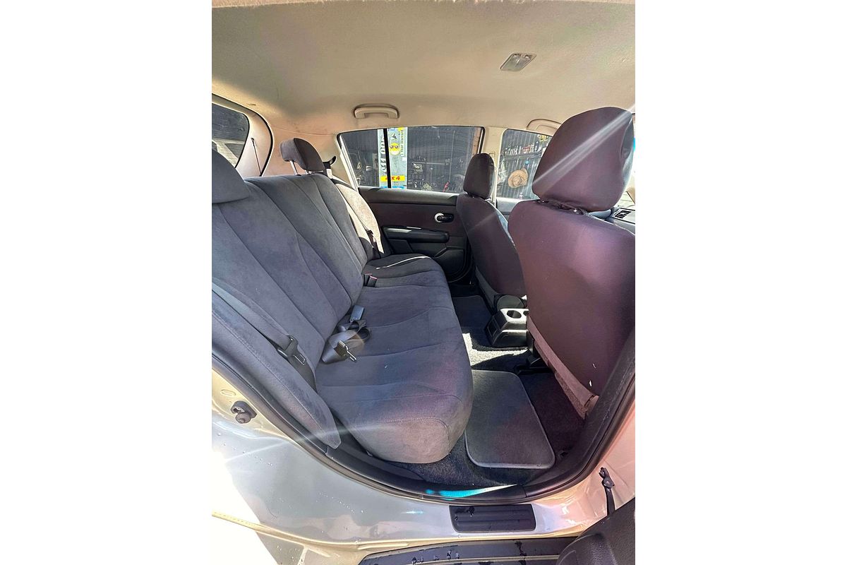 2012 Nissan Tiida ST C11 S3