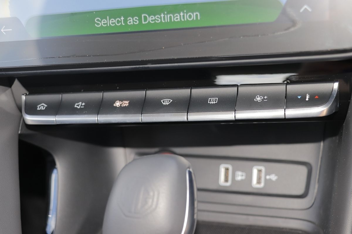 2024 MG ZST Excite