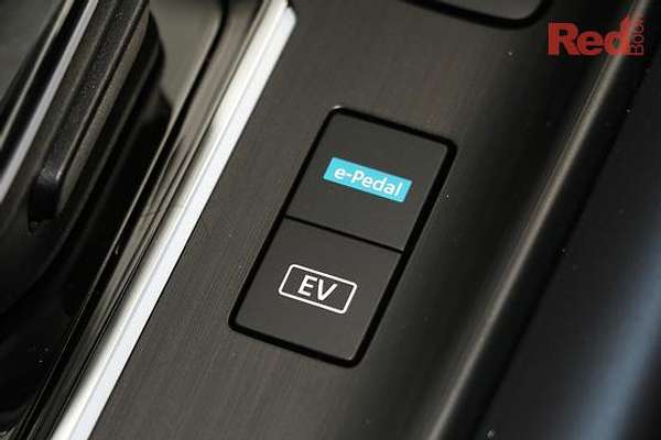 2024 Nissan QASHQAI TI e-POWER J12