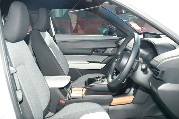 2023 Mazda MX-30 G20e Evolve DR Series